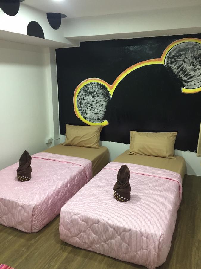 Mickey House Hotel Chiang Mai Esterno foto