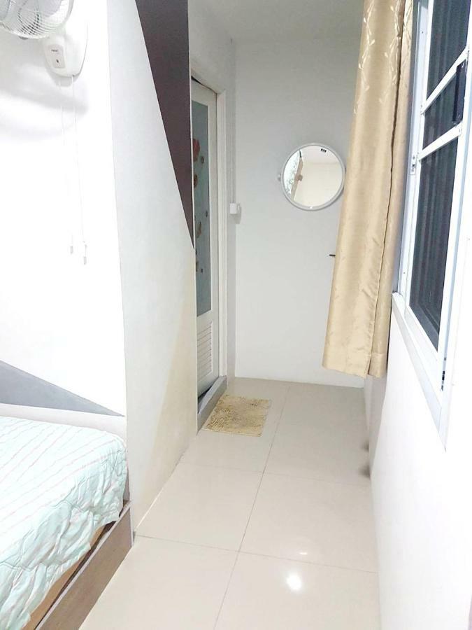 Mickey House Hotel Chiang Mai Esterno foto